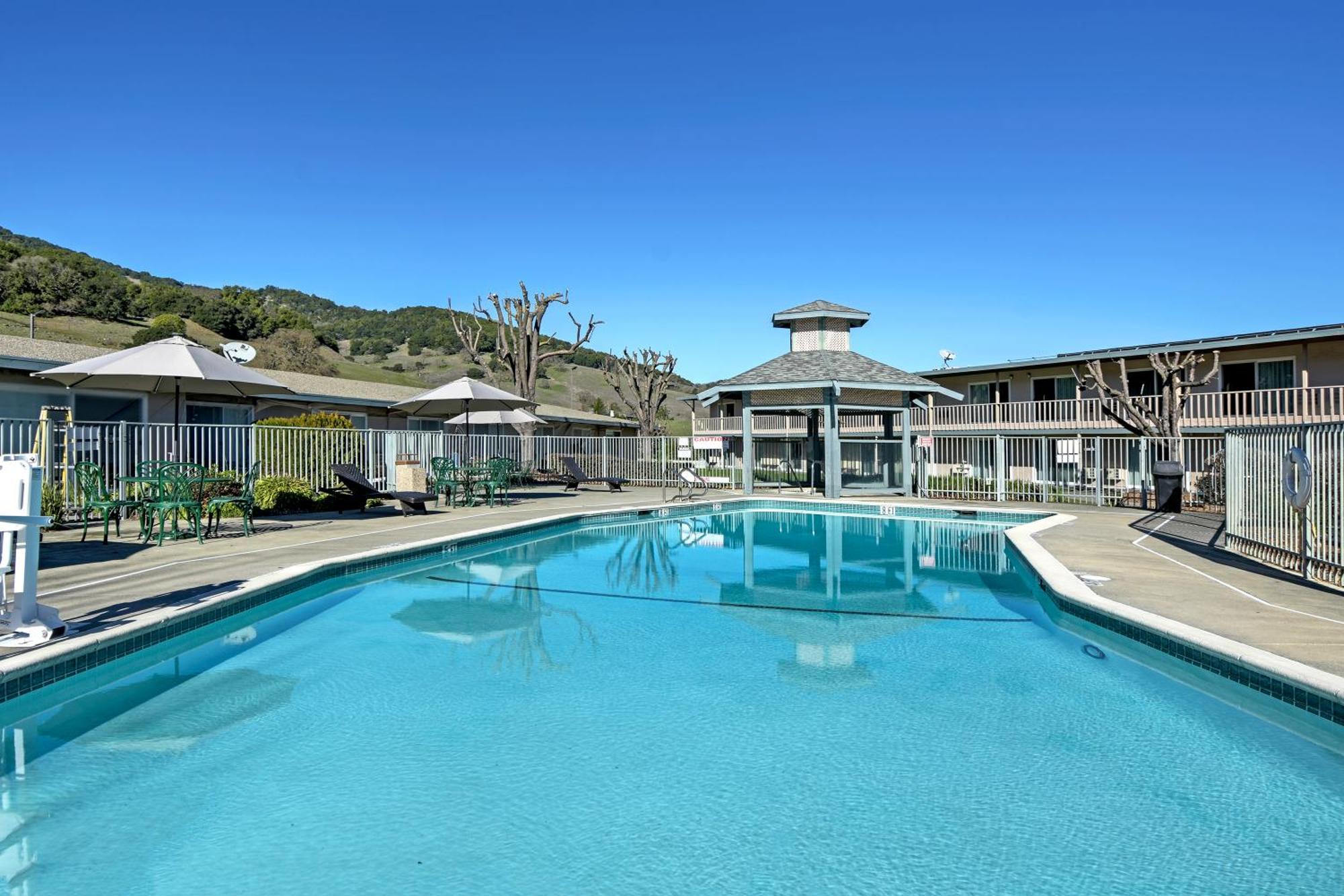 Days Inn By Wyndham Novato/San Francisco Eksteriør bilde